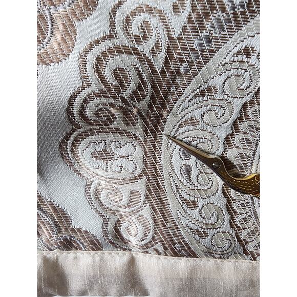 HOME EXPRESSIONS Light Blue Silver Shine Lightweight STANDARD Pillow Shams set/2 - Picture 4 of 12